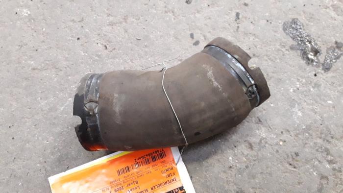 Gebrauchte Intercooler Schlauch Fiat Punto Evo (199) 1.6 JTD Multijet 16V Euro 5 DPF Preis auf Anfrage angeboten von Autodemontage Joko B.V.