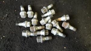 Used Set of wheel bolts Fiat Panda (169) 1.2 Fire Price on request offered by Autodemontage Joko B.V.