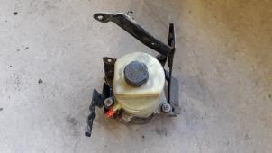Used Power steering pump Ford C-Max (DM2) 1.6 TDCi 16V 109 Price on request offered by Autodemontage Joko B.V.