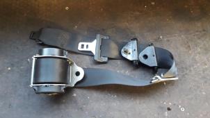 Used Rear seatbelt, centre Ford C-Max (DM2) 1.6 TDCi 16V 109 Price on request offered by Autodemontage Joko B.V.