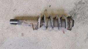 Used Front shock absorber rod, left Seat Leon (1P1) 1.9 TDI 90 Price on request offered by Autodemontage Joko B.V.
