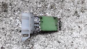 Used Heater resistor Seat Leon (1P1) 1.9 TDI 90 Price on request offered by Autodemontage Joko B.V.