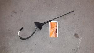 Opel Zafira Roof Antenna – Flexible 16.5cm AM/FM With MNO Connector, Black