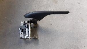 Used Parking brake lever Citroen Berlingo 1.6 Hdi 16V 90 Price on request offered by Autodemontage Joko B.V.