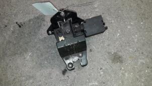 Used Tailgate lock mechanism BMW 5 serie Touring (E39) 530i 24V Price on request offered by Autodemontage Joko B.V.