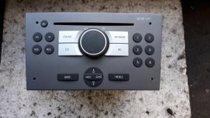 Gebrauchte Radio CD Spieler Opel Meriva 1.3 CDTI 16V Preis auf Anfrage angeboten von Autodemontage Joko B.V.