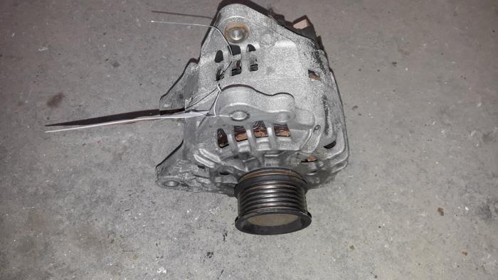 Used Dynamo Seat Toledo (1M2) 1.8 20V Price on request offered by Autodemontage Joko B.V.