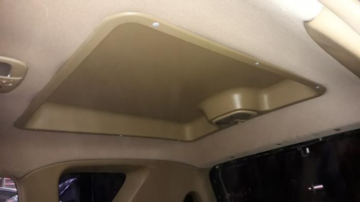 Roof from a SsangYong Rexton 2.9 TD RJ 290 2004
