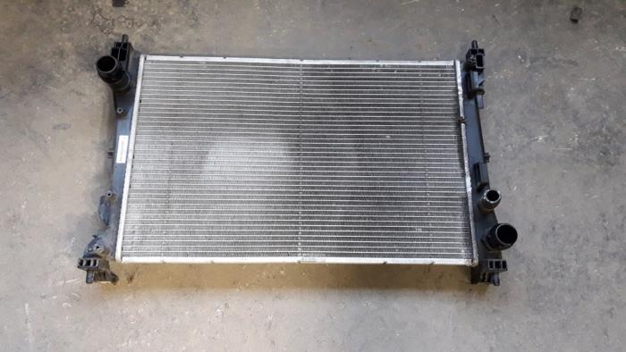 Used Radiator Fiat Doblo Cargo (263) 1.3 MJ 16V DPF Euro 5 Price on request offered by Autodemontage Joko B.V.