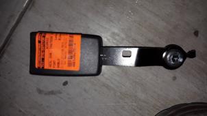 Used Front seatbelt buckle, right Fiat Doblo Cargo (263) 1.3 MJ 16V DPF Euro 5 Price on request offered by Autodemontage Joko B.V.