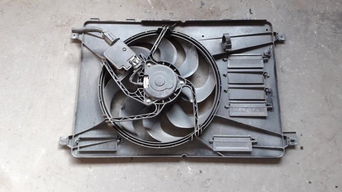 Cooling fans from a Ford Mondeo IV Wagon 1.8 TDCi 125 16V 2009
