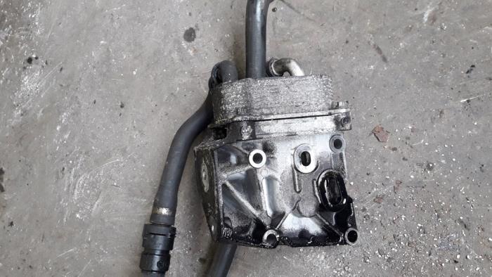 Gebrauchte Ölfiltergehäuse Ford Mondeo IV Wagon 1.8 TDCi 125 16V Preis auf Anfrage angeboten von Autodemontage Joko B.V.