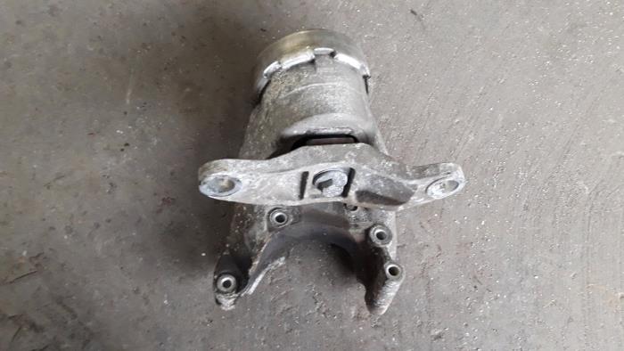 Used Engine mount Ford Mondeo IV Wagon 1.8 TDCi 125 16V Price on request offered by Autodemontage Joko B.V.