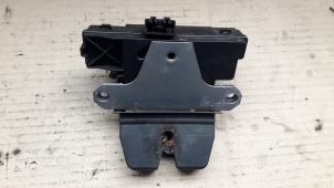 Used Tailgate lock mechanism Ford Mondeo IV Wagon 1.8 TDCi 125 16V Price on request offered by Autodemontage Joko B.V.