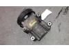 Air conditioning pump from a Ford Fiesta 4, 1995 / 2002 1.3i, Hatchback, Petrol, 1.299cc, 44kW (60pk), FWD, J4C, 1995-09 / 1999-08 1997