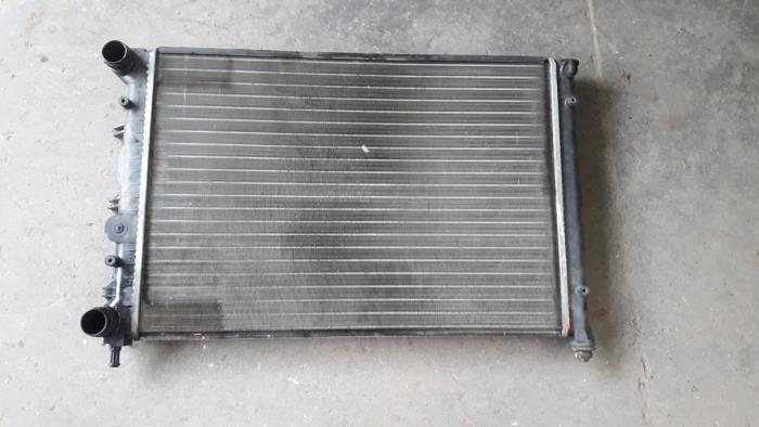 Gebrauchte Kühler Alfa Romeo 147 (937) 1.6 Twin Spark 16V Preis auf Anfrage angeboten von Autodemontage Joko B.V.