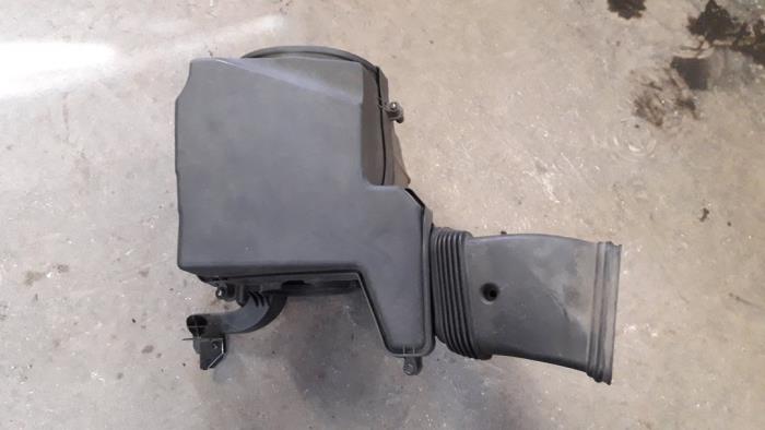 Begagnade Luftfilterhus Ford Focus 2 Wagon 1.6 TDCi 16V 100 Pris på förfrågan erbjuds av Autodemontage Joko B.V.