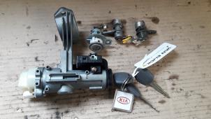 Used Set of cylinder locks (complete) Kia Cerato 1.6 16V Price on request offered by Autodemontage Joko B.V.