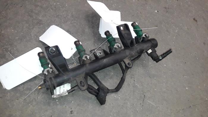 Usagé Système d'injection Citroen C3 (FC/FL/FT) 1.1 Prix sur demande proposé par Autodemontage Joko B.V.