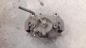 Used Front brake calliper, right Opel Zafira (M75) 1.7 CDTi 16V Price on request offered by Autodemontage Joko B.V.
