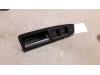Electric window switch from a Volkswagen Polo IV (9N1/2/3) 1.4 TDI 80 2008