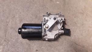 Used Front wiper motor BMW 3 serie Touring (F31) 318d 2.0 16V Price on request offered by Autodemontage Joko B.V.