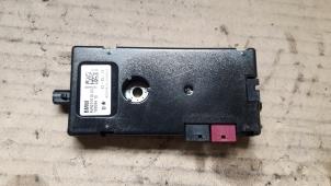 Used Antenna Amplifier BMW 3 serie Touring (F31) 318d 2.0 16V Price on request offered by Autodemontage Joko B.V.