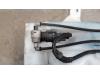 Windscreen washer pump from a Opel Insignia, 2008 / 2017 2.0 CDTI 16V 130 Ecotec, Hatchback, 4-dr, Diesel, 1.956cc, 96kW (131pk), FWD, A20DTH; A20DTJ, 2008-07 / 2017-03 2010