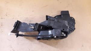 Used Rear door mechanism 4-door, right Ford Galaxy (WA6) 2.0 TDCi 16V 140 Price on request offered by Autodemontage Joko B.V.