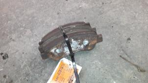 Used Front brake pad Peugeot Partner Combispace 1.6 HDI 90 16V Price on request offered by Autodemontage Joko B.V.