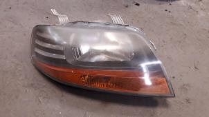Used Headlight, right Chevrolet Kalos (SF48) 1.2 Price on request offered by Autodemontage Joko B.V.