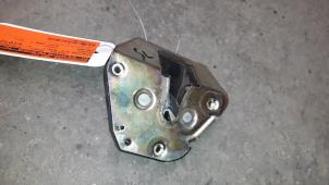 Used Sliding door lock mechanism, left Peugeot Partner Combispace 1.6 HDI 90 16V Price on request offered by Autodemontage Joko B.V.