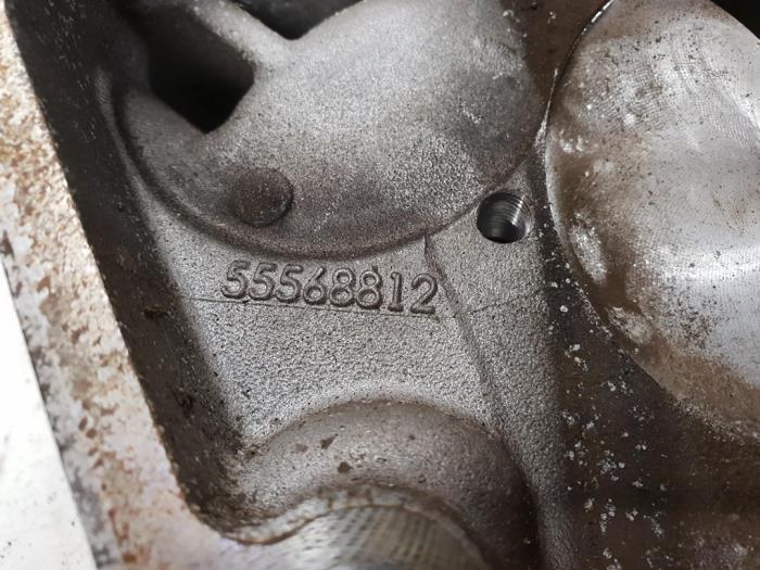 Soporte de motor de un Vauxhall Zafira Tourer (P12) 2.0 CDTI 16V 165 Ecotec 2014