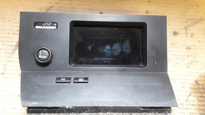 Begagnade Innerdisplay BMW 3 serie (E46/4) 330d 24V Pris på förfrågan erbjuds av Autodemontage Joko B.V.