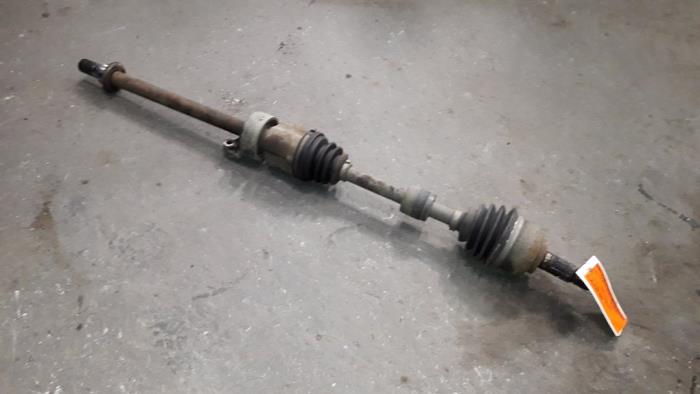 Gebrauchte Antriebswelle rechts vorne Rover 75 2.0 CDTi 16V Preis auf Anfrage angeboten von Autodemontage Joko B.V.