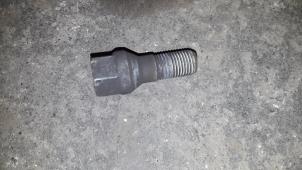 Used Set of wheel bolts Peugeot Partner (GC/GF/GG/GJ/GK) 1.6 HDI 90 Price on request offered by Autodemontage Joko B.V.