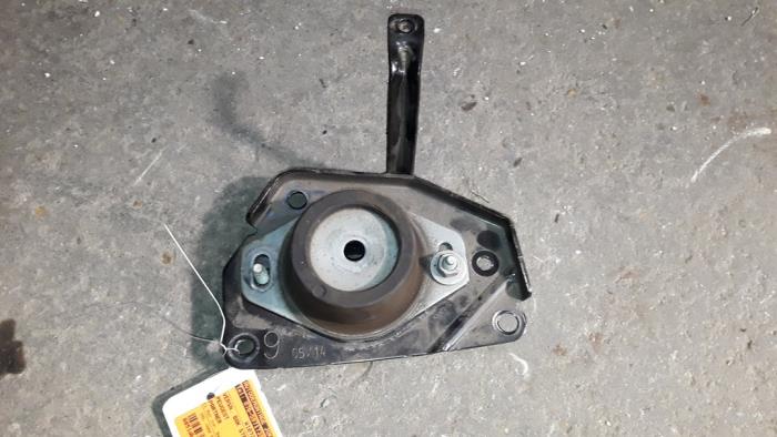 Gearbox mount from a Peugeot Partner (GC/GF/GG/GJ/GK) 1.6 HDI 90 2014