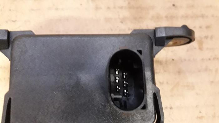 Begagnade Esp Duo-sensor Chrysler 300 C 3.0 CRD V6 24V Pris på förfrågan erbjuds av Autodemontage Joko B.V.