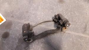 Used Rear brake calliperholder, left Volkswagen Crafter 2.5 TDI 30/32/35 Price on request offered by Autodemontage Joko B.V.