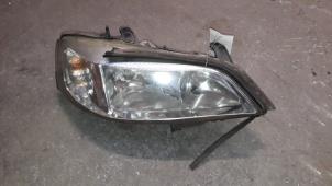 Used Headlight, right Opel Astra G (F08/48) 1.6 Price on request offered by Autodemontage Joko B.V.