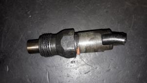 Used Injector (diesel) Renault Clio Price on request offered by Autodemontage Joko B.V.
