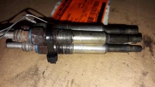 Used Glow plug Renault Trafic Price on request offered by Autodemontage Joko B.V.