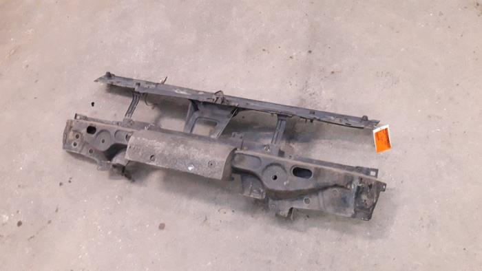 Front panel from a Volkswagen Caddy II (9K9A) 1.9 D 1999