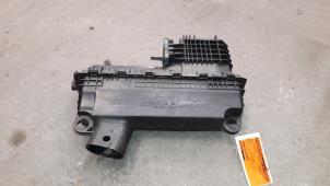 Used Air box Renault Kangoo Express (FC) 1.5 dCi 60 Price on request offered by Autodemontage Joko B.V.