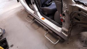 Used Sill, right Peugeot 206 SW (2E/K) 1.4 Price on request offered by Autodemontage Joko B.V.