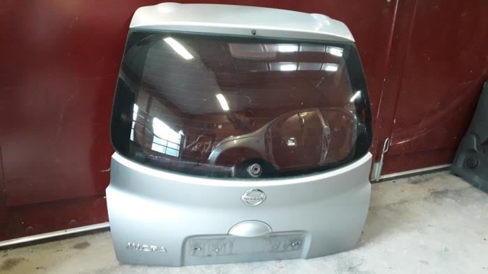 Heckklappe van een Nissan Micra (K12) 1.2 16V 2006