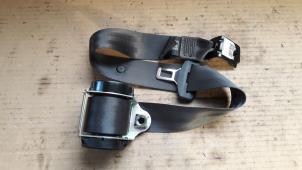 Used Rear seatbelt, centre Opel Corsa E 1.2 16V Price on request offered by Autodemontage Joko B.V.
