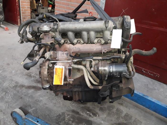 Motor de un Volvo V70 (GW/LW/LZ) 2.5 TDI 1998