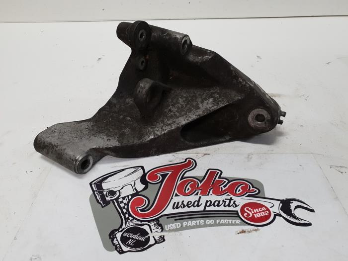 Used Engine mount Volkswagen Crafter 2.5 TDI 30/32/35 Price on request offered by Autodemontage Joko B.V.