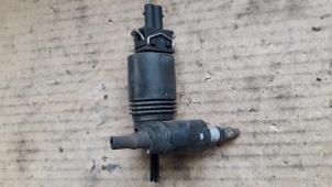 Used Windscreen washer pump Nissan Micra (K12) 1.2 16V Price on request offered by Autodemontage Joko B.V.